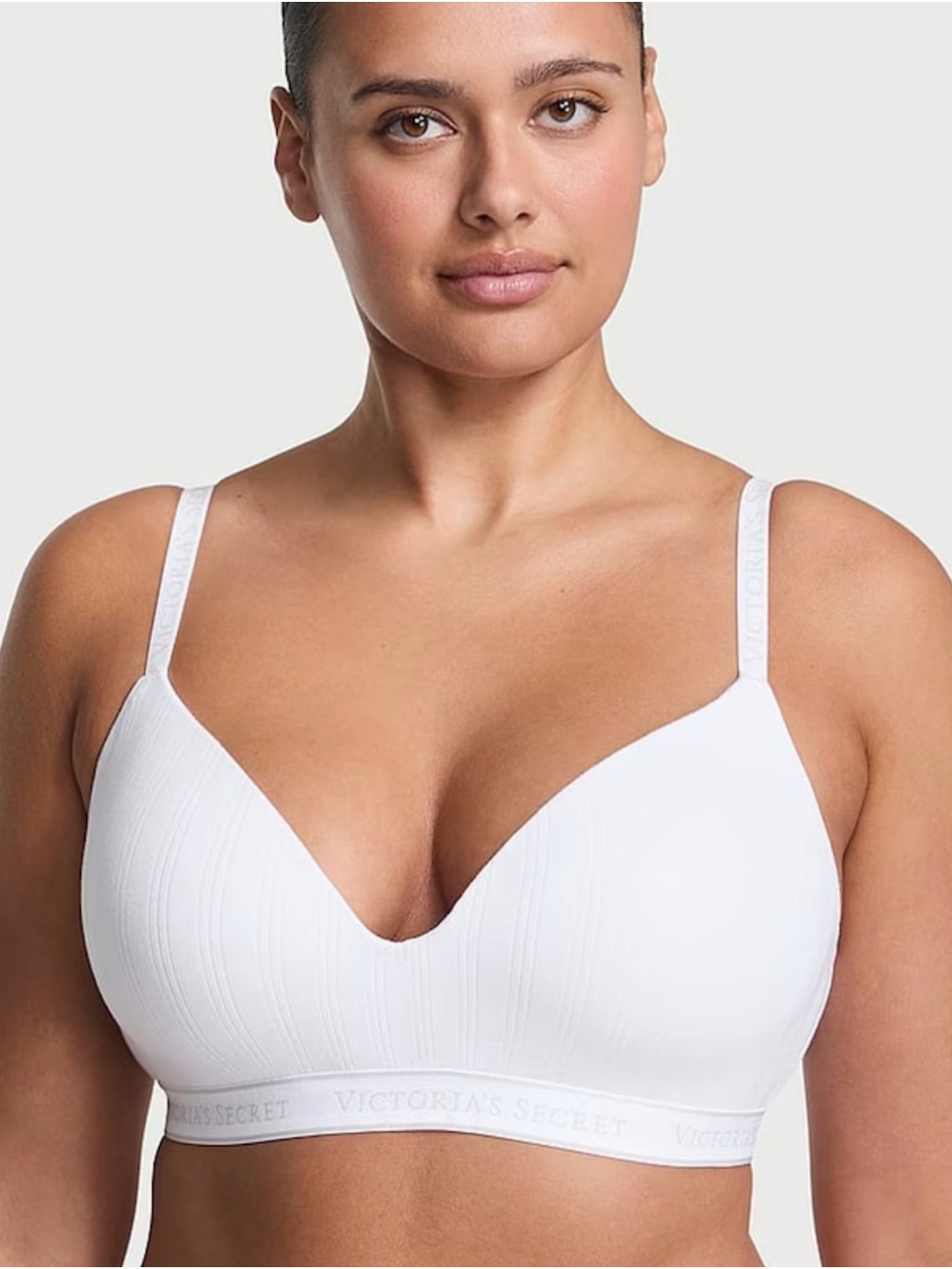 Victoria's Secret White Lightly Lined Wireless Bra 34C